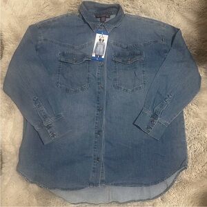 NWT Gloria Vanderbilt Denim Button-Up Shirt
